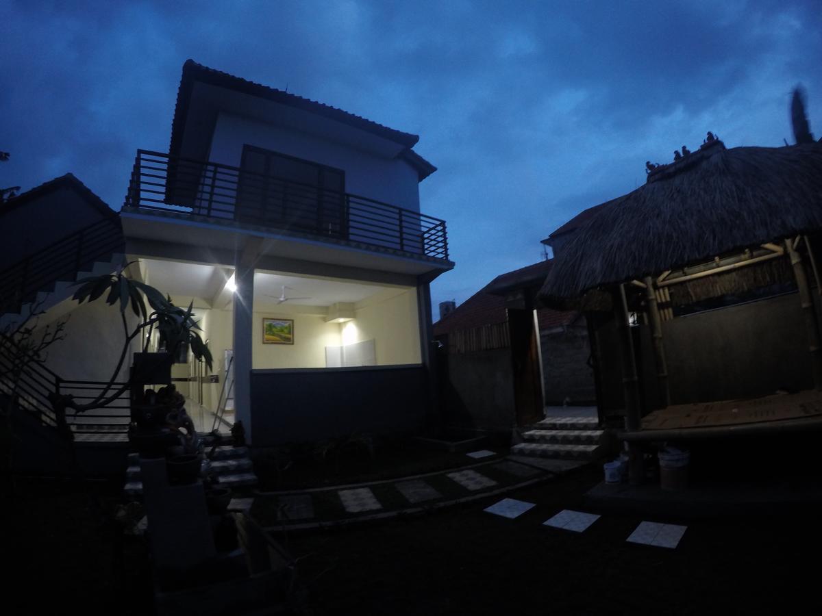 Pluto House Apartment Canggu  Bagian luar foto