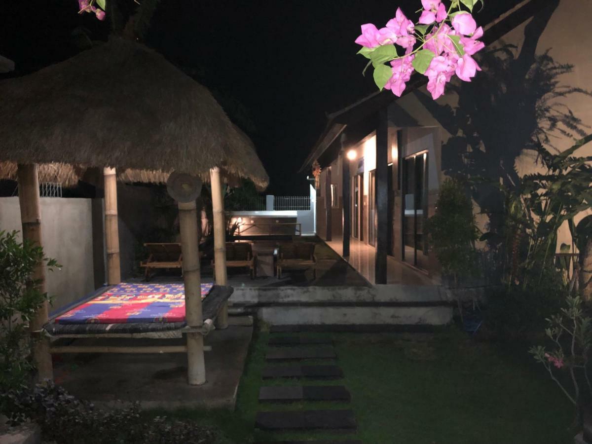 Pluto House Apartment Canggu  Bagian luar foto